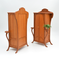 Art Nouveau Kledingkast